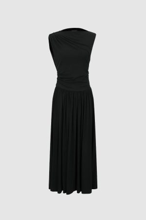 Sleeveless Pleated A-Line Midi Dresses